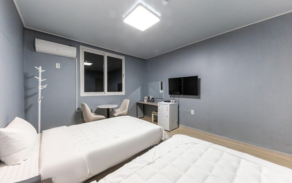 Фото Yeosu Rivera Hotel