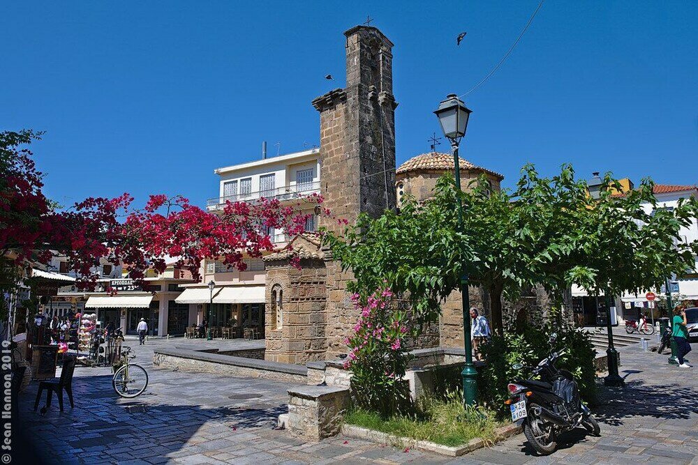 Фото Upscale Modern Escape in the Historic Center