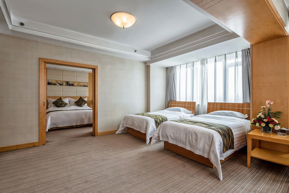 Фото Yungang Jianguo Hotel