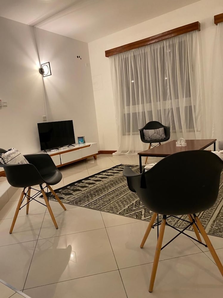 Фото Stay. Plus Apa Apartments Nyali