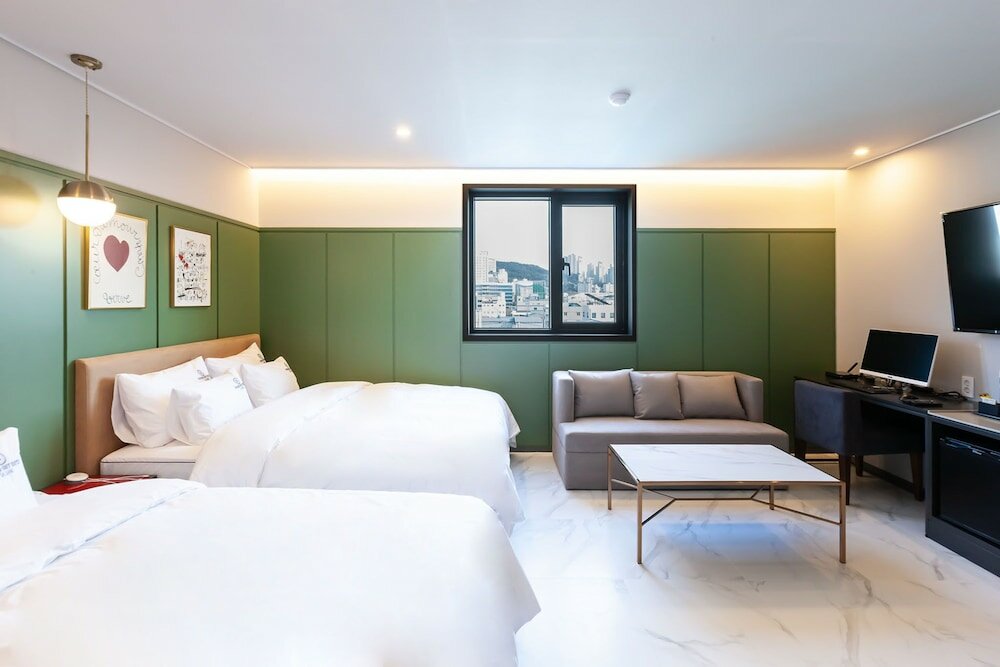 Фото Brown Dot Hotel Sasang Renecite