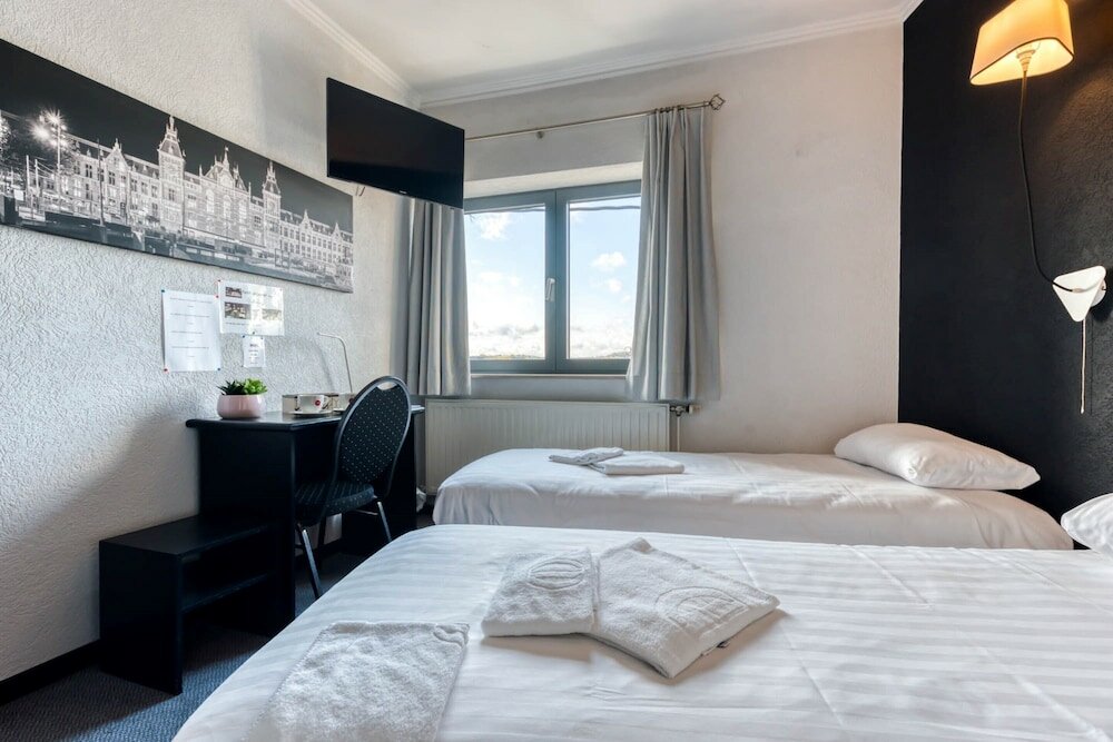 Фото отеля 4