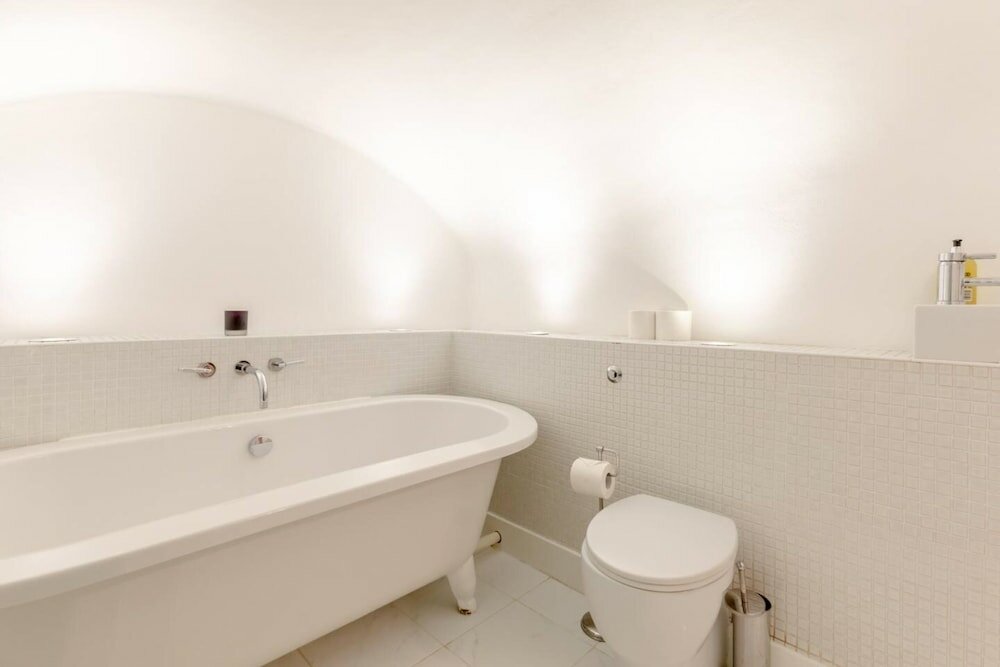 Фото Beautiful & Modern 3 Bedroom Flat - Pimlico!