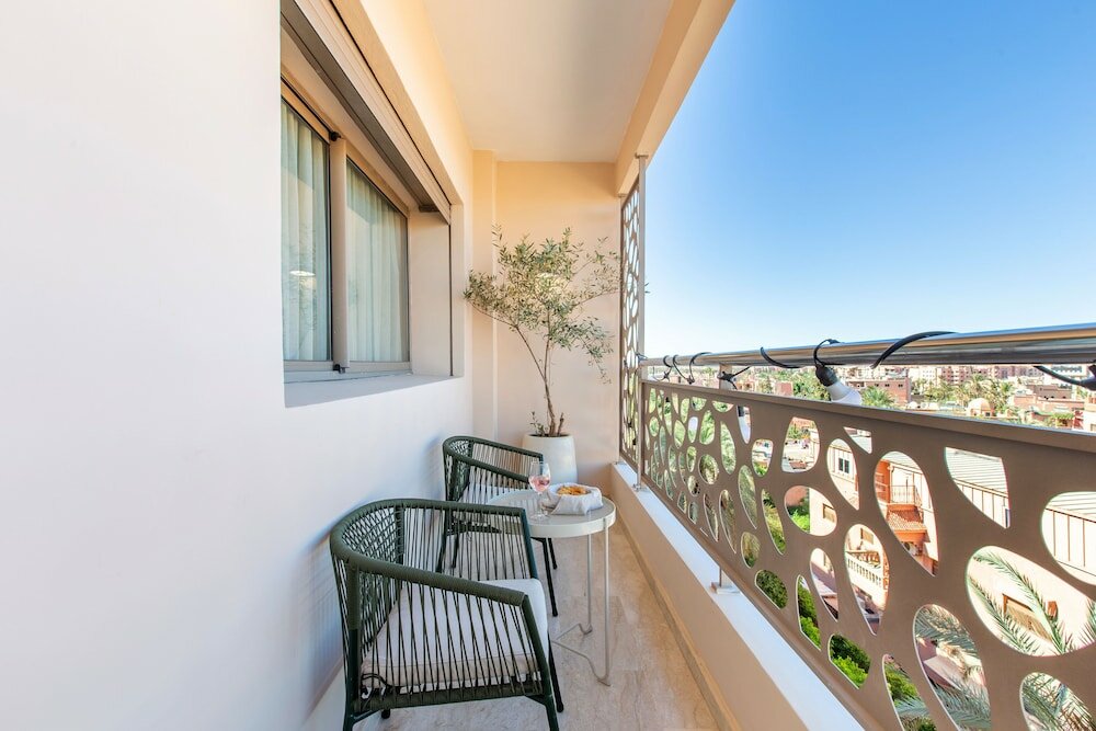 Фото Zari Boutique APARTHotel