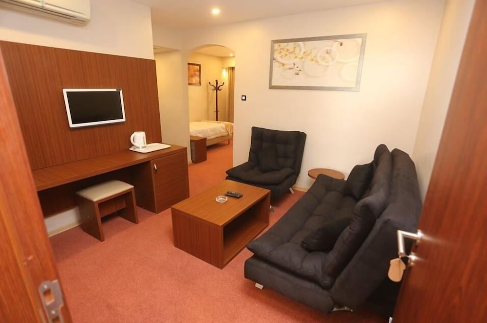 Фото Hotel Vescera