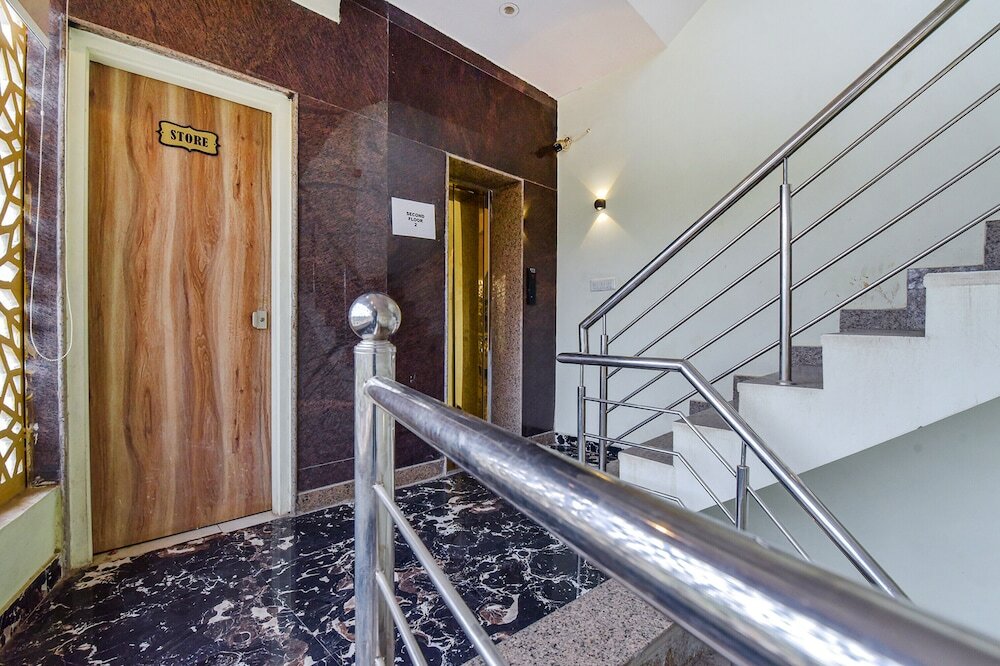 Фото Fabexpress Rani Bagh