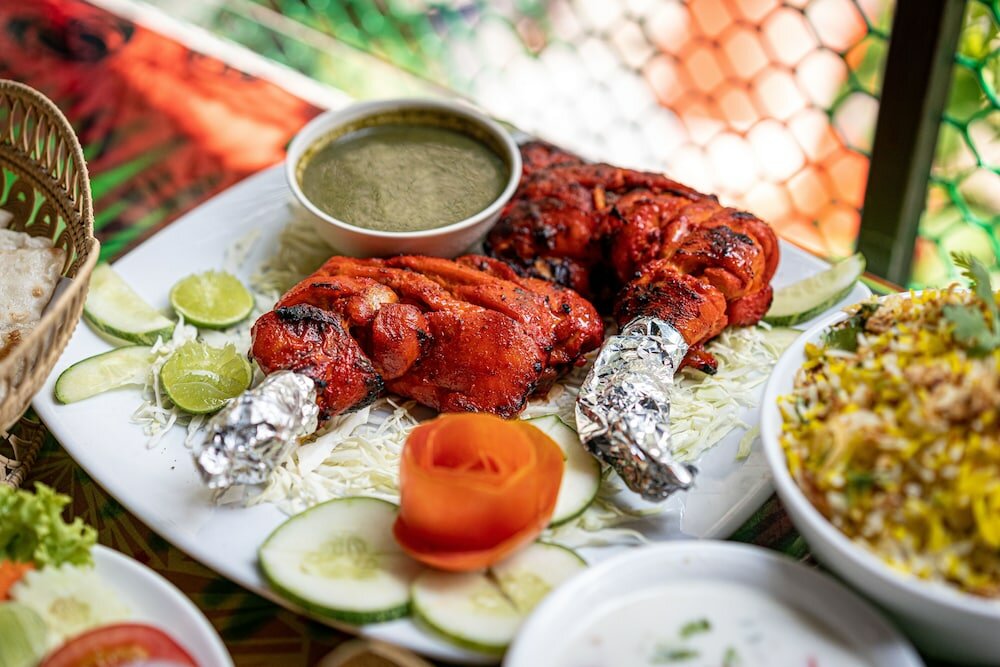 Фото Santi White House Patong Hotel