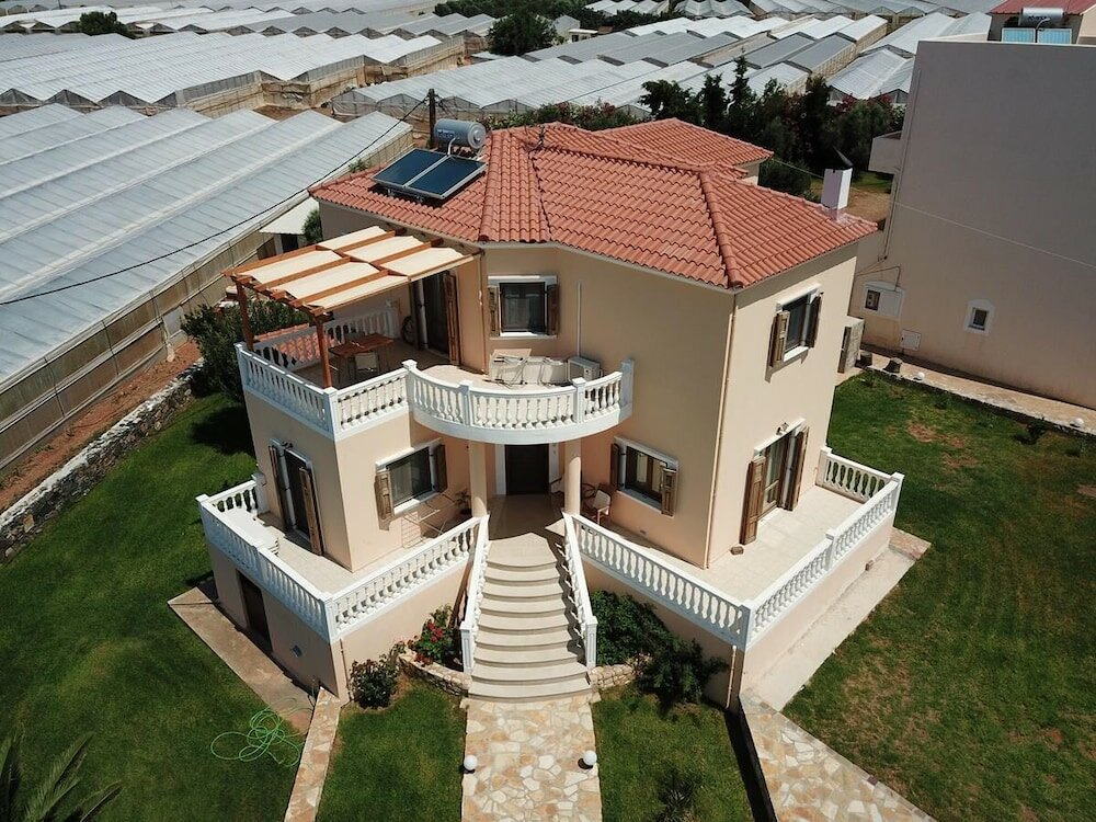 Фото Flisvos Villa