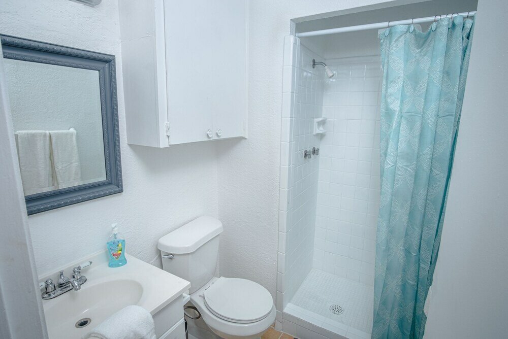 Фото Tranquil Getaway 3br/2ba Near Downtown