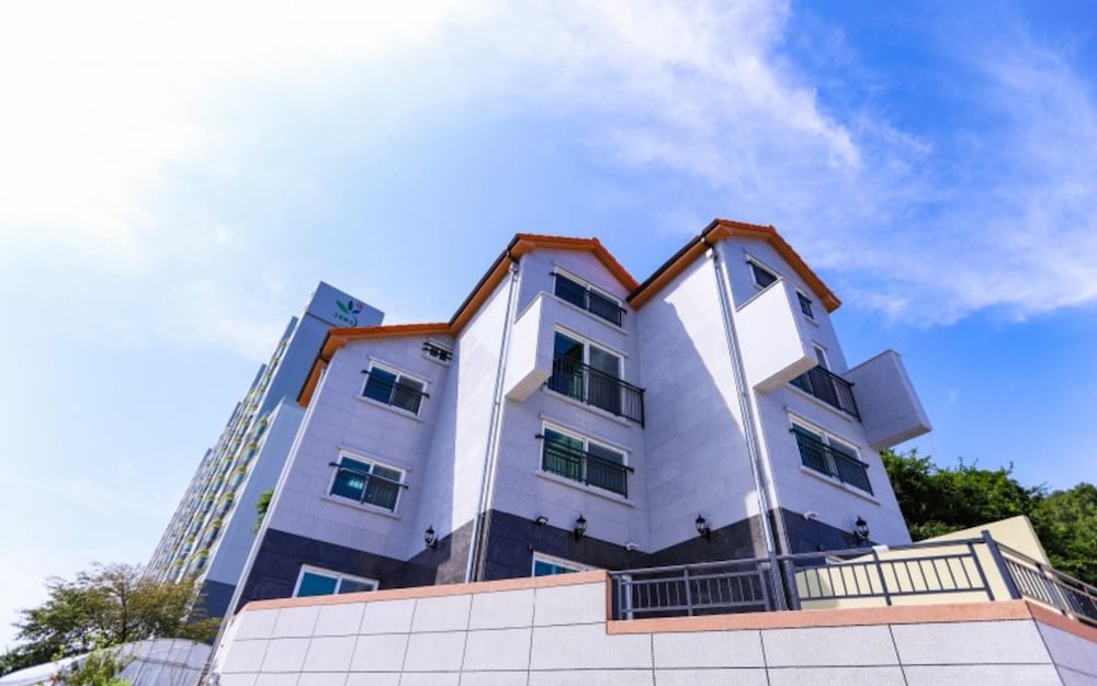 Фото Yeosu Exporo Pension