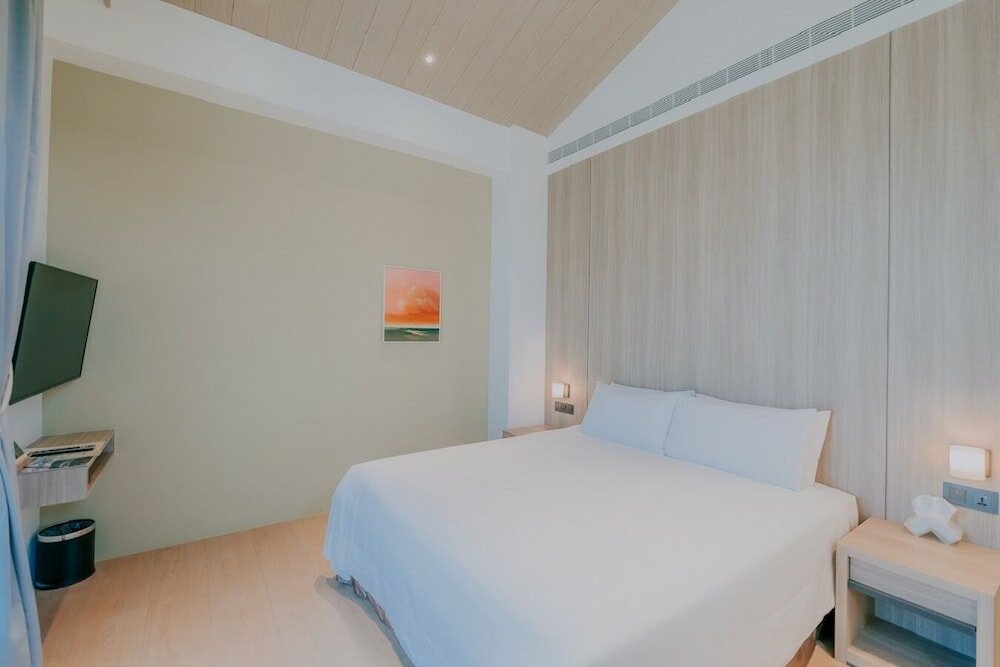 Фото Sunlight on the peninsula