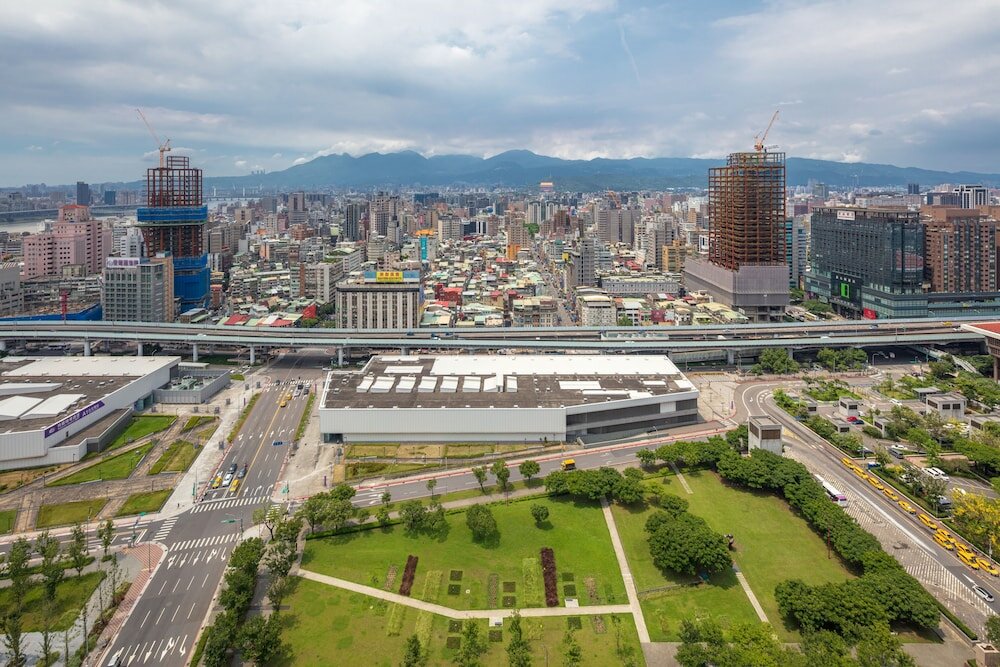 Фото Roaders Plus Hotel Taipei Station