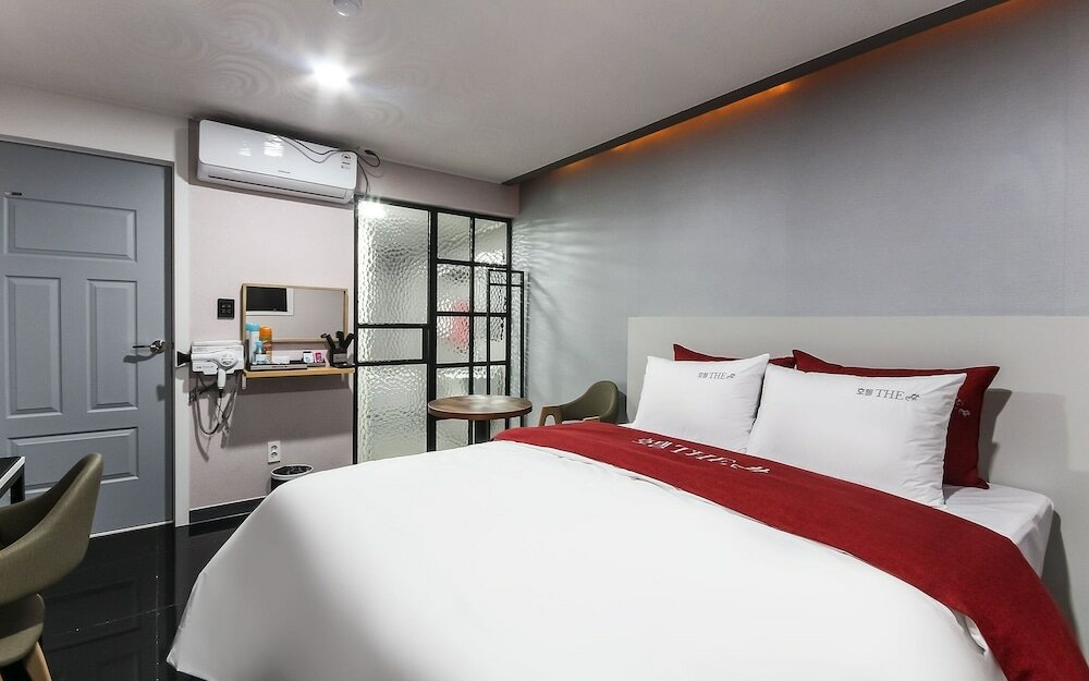 Фото Yeosu The Syap Hotel