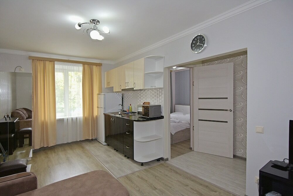 Фото Stay Inn на ул. Лусаворича, 3