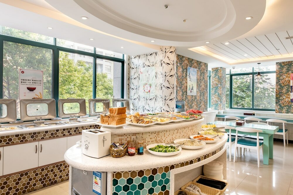 Фото YiWu Defeng Hotel