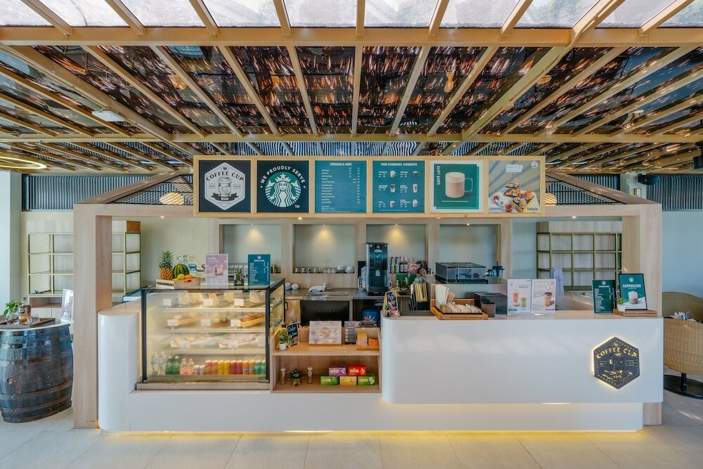 Фото Phuket Emerald Beach Resort