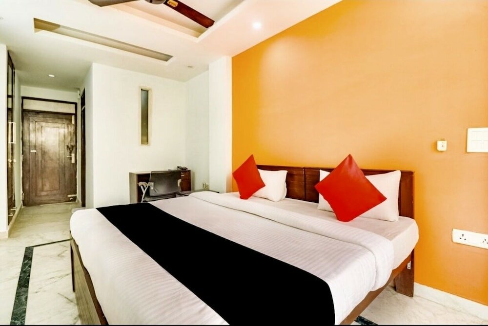 Фото Hotel Jasola 82 inn