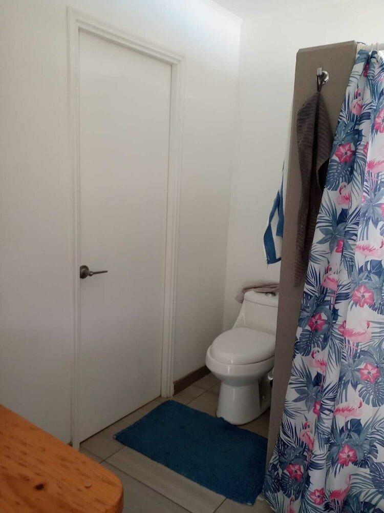 Фото Hermosa Gran Casa con Piscina EN Olmue