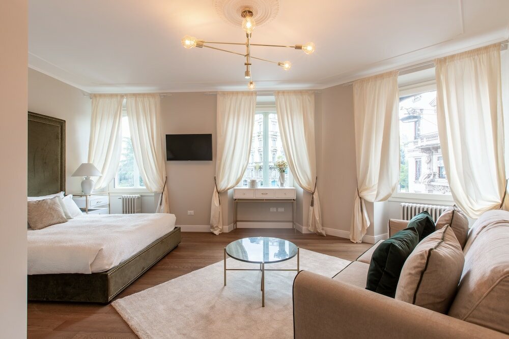 Фото Daplace - Corso Monforte Suites