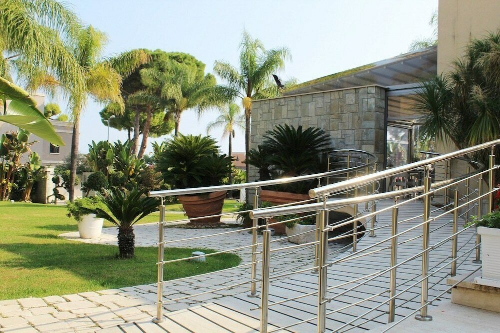 Фото Colonna Rooms & Apartment