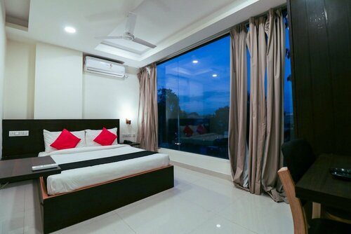 Гостиница Capital O 67657 Schmear Suites в Бангалоре