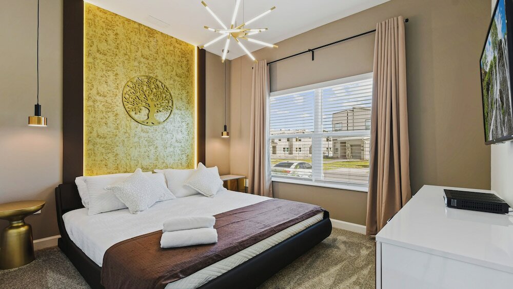 Фото Storey Lake Pool Villa 4327