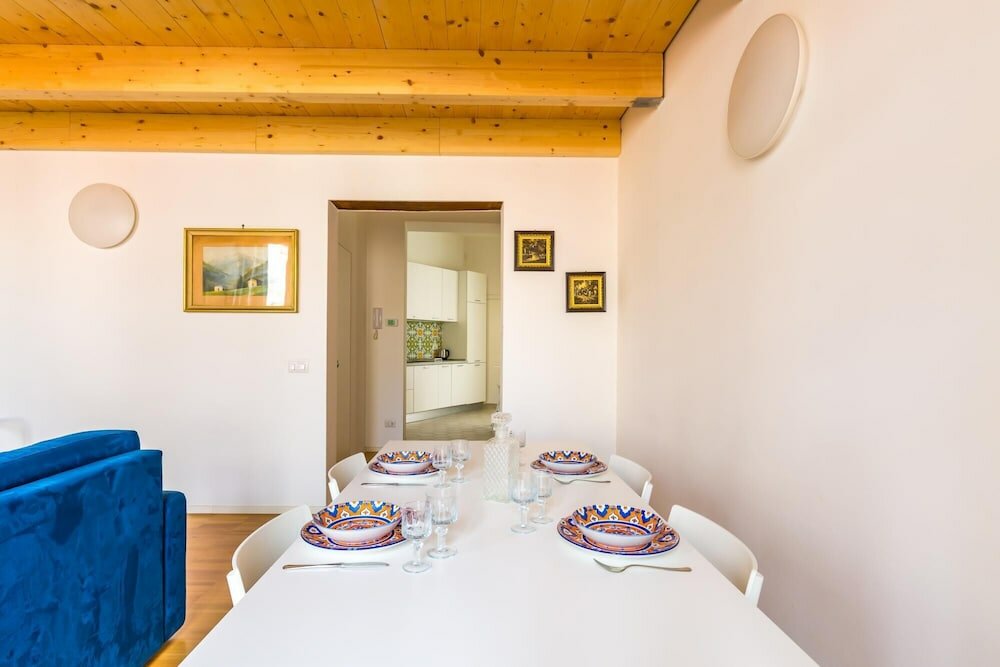 Фото Nova Stylish House in Center