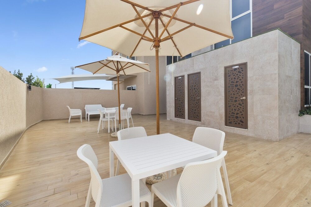 Фото Bocobay Aracari Condo Hotel