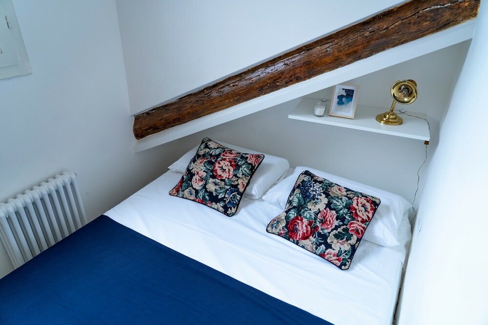 Фото The Best Rent - Cozy apartment in Milan downtown