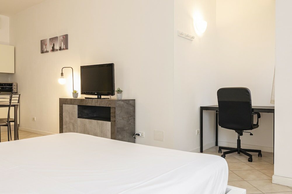 Фото Appartamento A Pochi Passi Da Palazzo Pallavicini