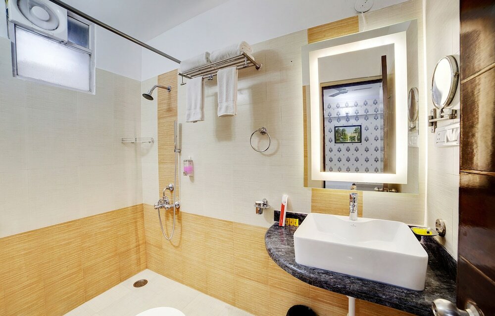 Фото The Liverpool Blue Hotel