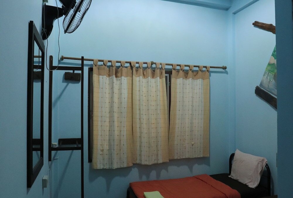 Фото Trekker Camp Chiang Mai Hostel