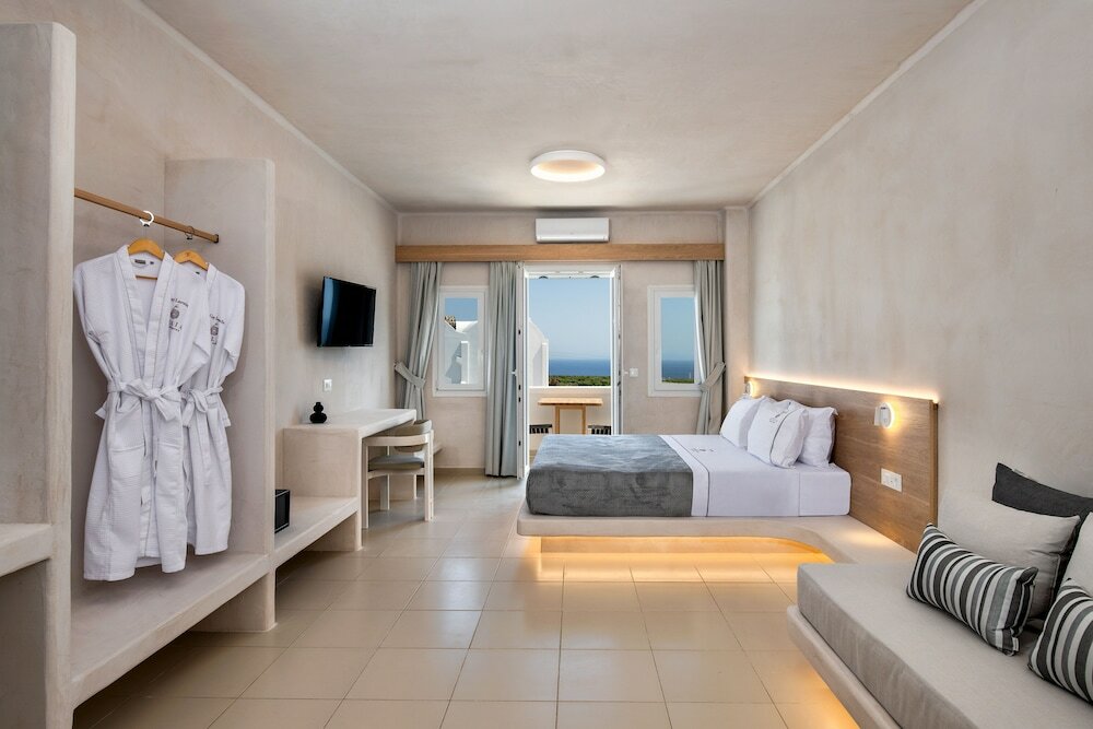 Фото Aelia Luxury Suites