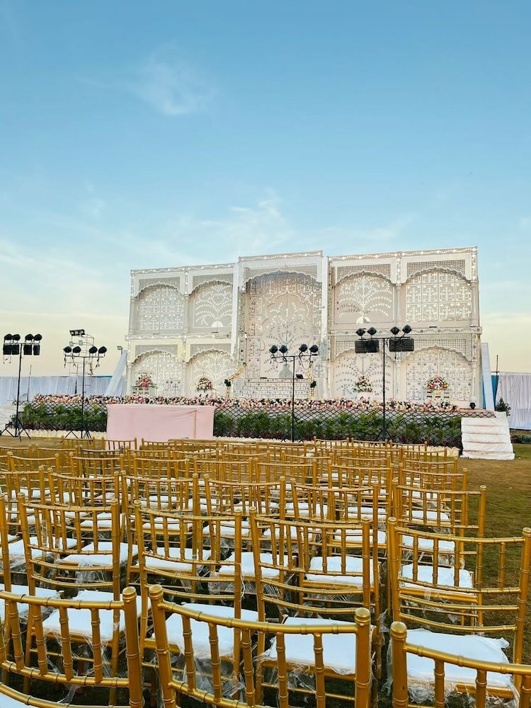 Фото Ratnapriya hotel and resort