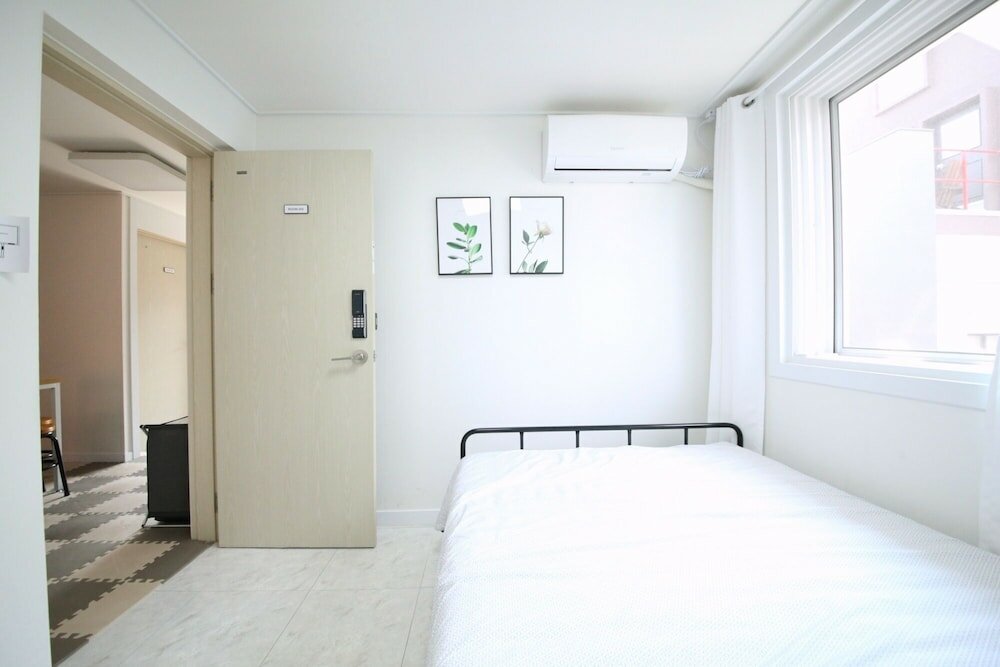 Фото Zibro H Guesthouse - Hostel