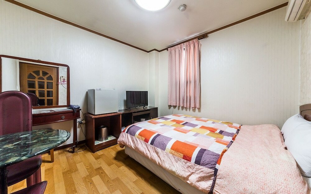 Фото Hapjeong Seowonjang