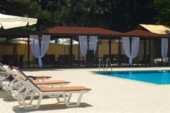 Фото Holiday Village Diplomat