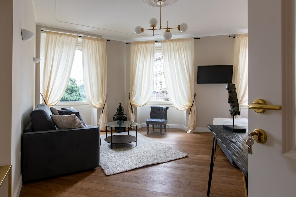 Фото Daplace - Corso Monforte Suites