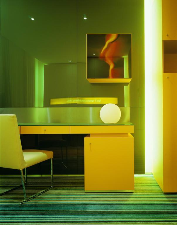 Фото Una Hotels Bologna Centro