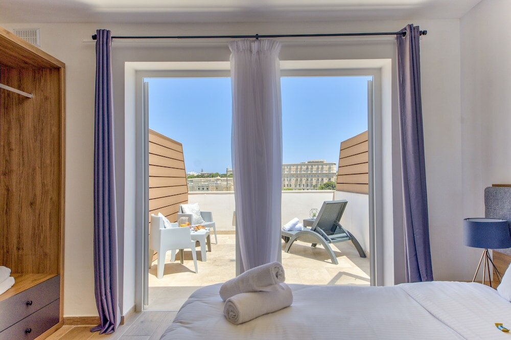 Фото Tritoni Valletta Boutique Hotel