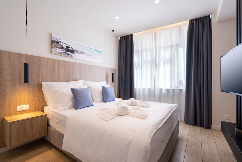 Фото Hestia - Romvis 9