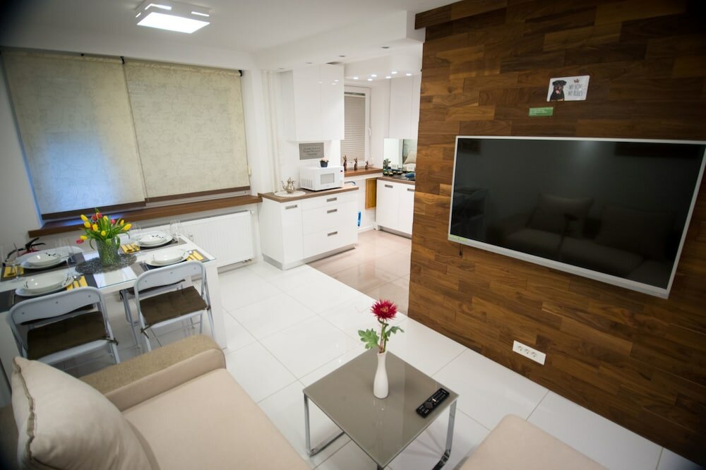 Фото First Floor Flat - Adults Only