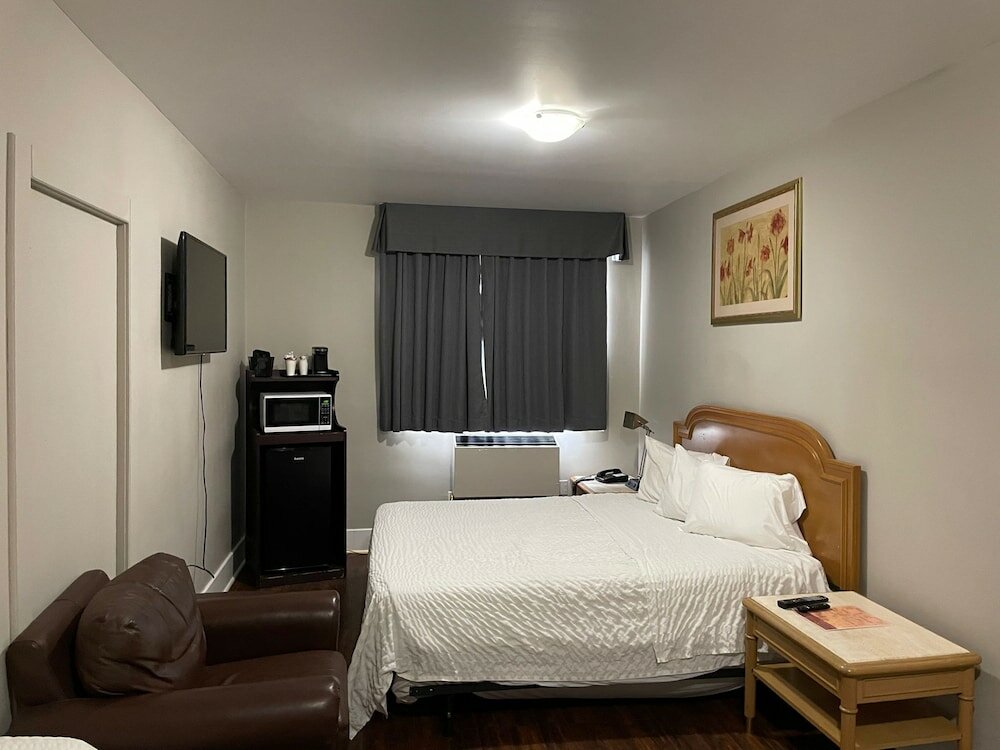 Фото London Residency Inn