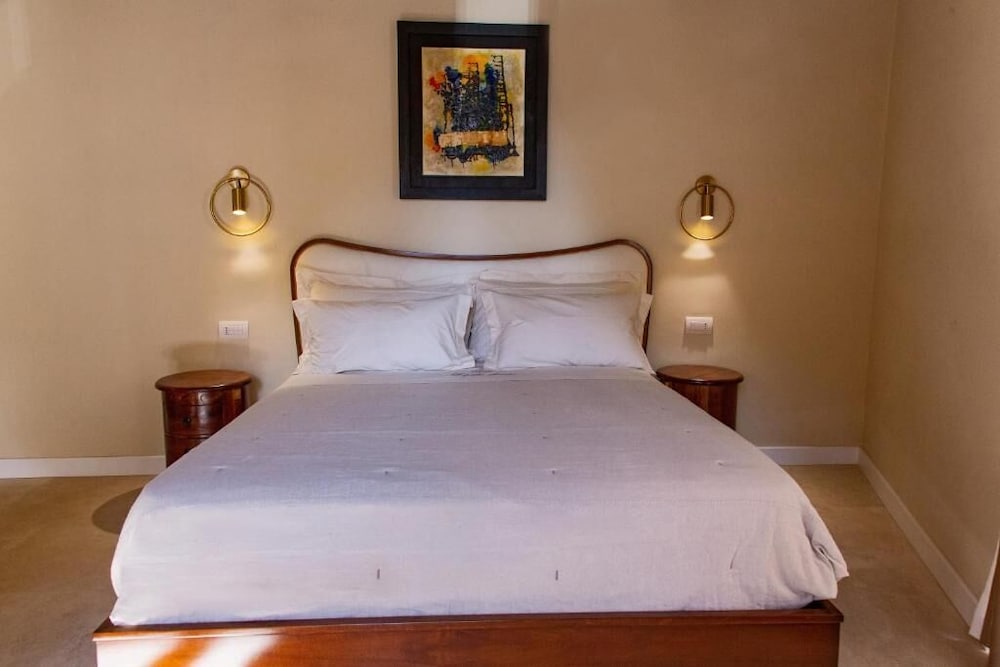 Фото Repetita Juvant