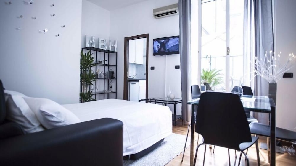 Фото Hemeras Boutique House Aparthotel Duomo 12