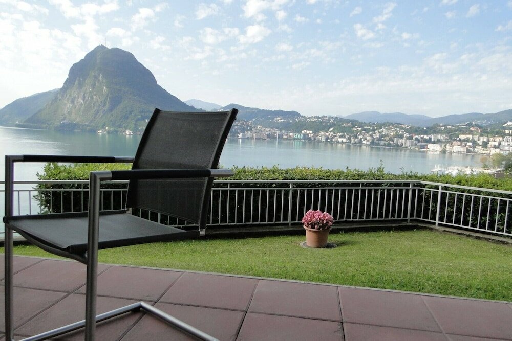 Фото Lugano With Panorama