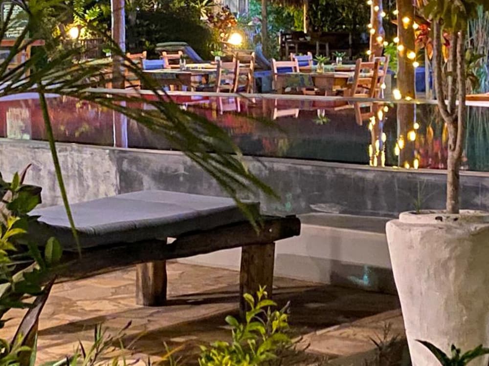 Фото Shamba Village Hotel