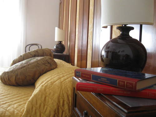 Фото Romulus Rex Bed And Breakfast