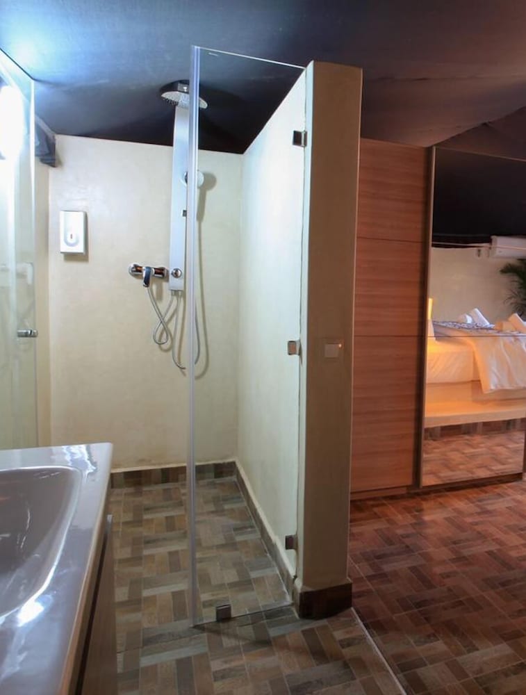 Фото The Farm Lodges And SPA