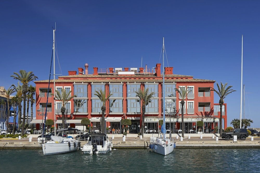 Фото Hotel Mim Sotogrande